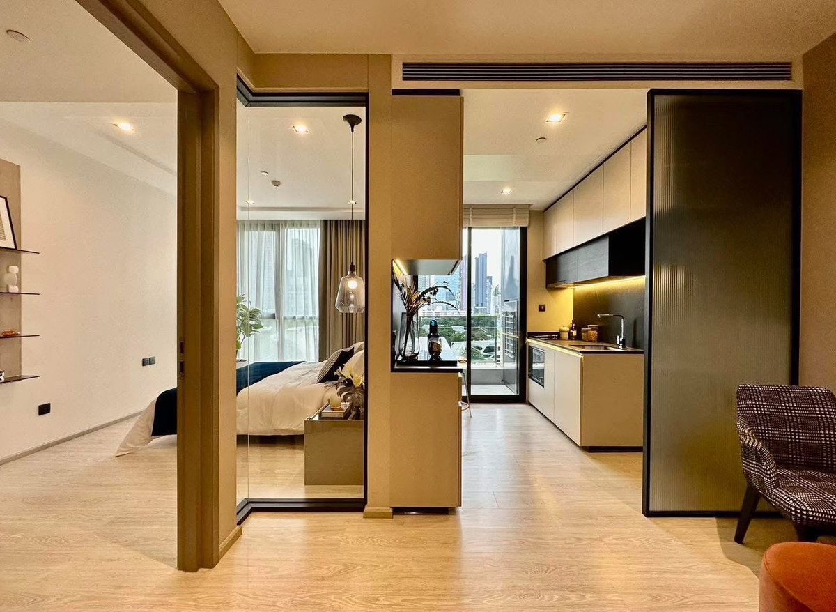 For RentCondoSukhumvit, Asoke, Thonglor : Condo for rent The Room Sukhumvit 38 Monthly 42,000 thb.