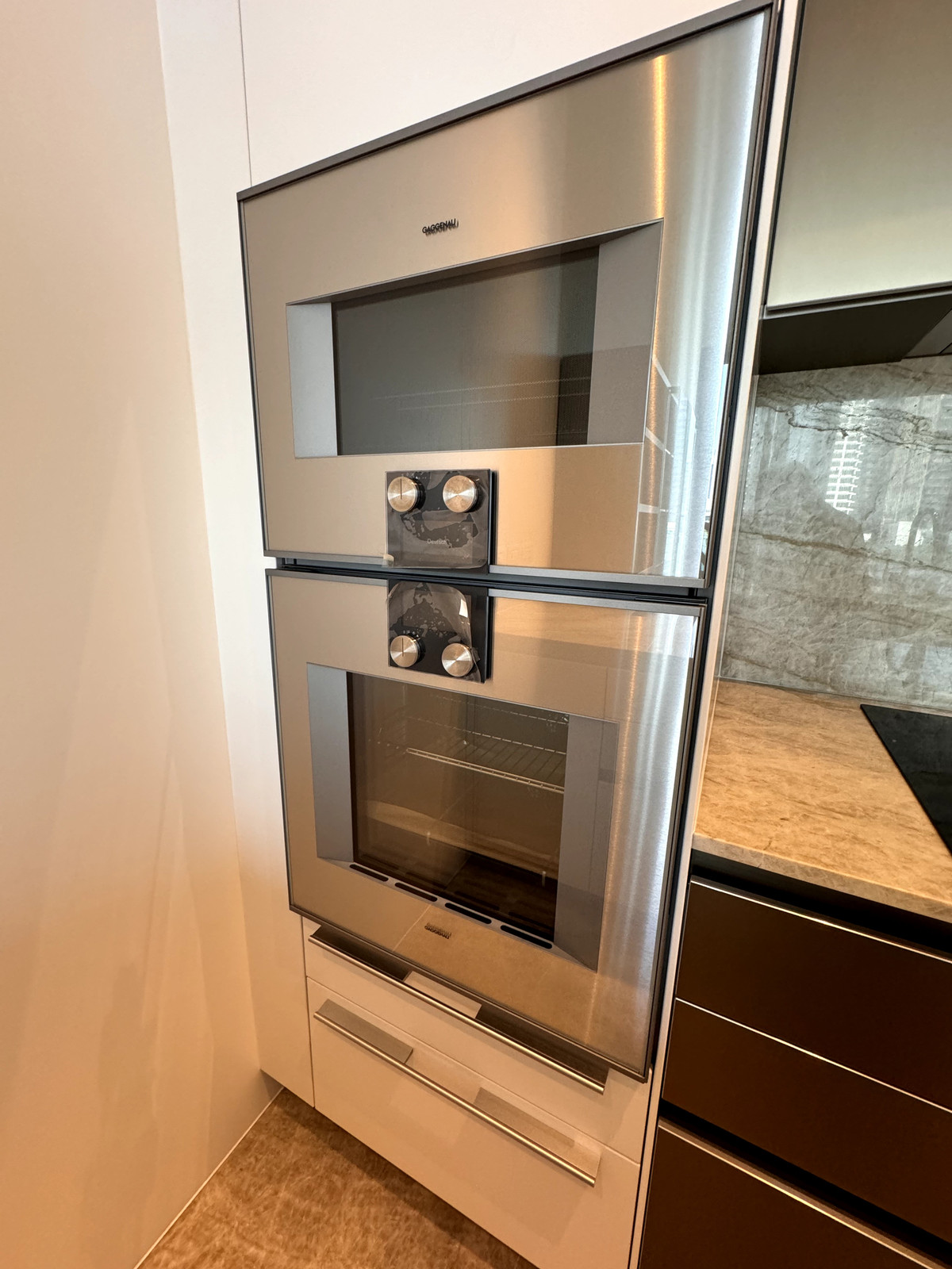 For RentCondoWitthayu, Chidlom, Langsuan, Ploenchit : SCOPE หลังสวน ให้เช่า 1 นอน 1 น้ำ พื้นที่ 83 ตรม  150,000 บาท สนใจโทร น้อง 096-2615656 พร้อมให้นัดหมายเข้าชมทุกวัน  For Rent SCOPE Luang Suan 1bed 1 bath 83 Sq,m Rental price 150,000 Baht   call Nong 096-2615656 Ready to touring everyday   ห้องกว้าง 83 ตร