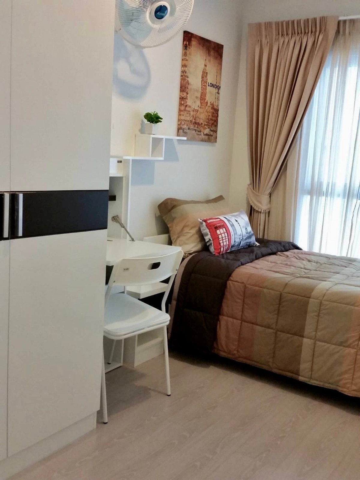 ให้เช่าคอนโดพระราม 9 เพชรบุรีตัดใหม่ RCA : ⚡ Hot Deal - Aspire Rama9 (2Bed 1Bath) Near MRT Rama9 | Fully furnished & Ready to move in  