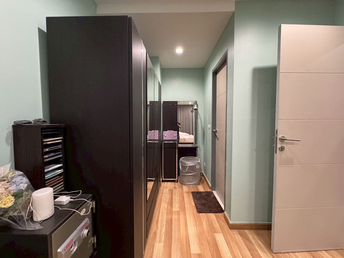 ขายคอนโดราชเทวี พญาไท : ขาย Ideo Verve Ratchaprarop อยู่ติด Airport Link Ratchaprarop ขายขาดทุนเลย