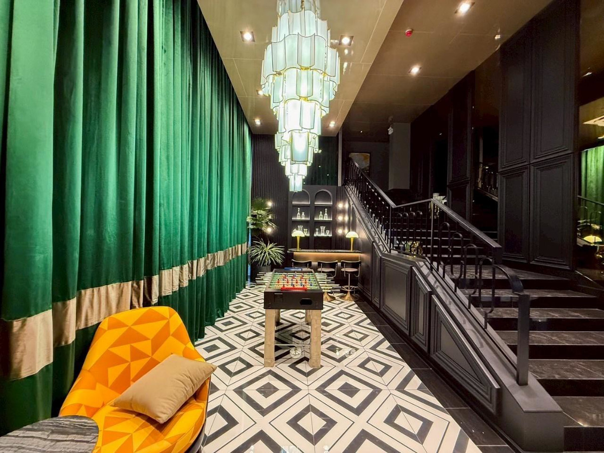 For SaleCondoRayong : 📍𝐀𝐭𝐦𝐨𝐳 𝐂𝐚𝐧𝐯𝐚𝐬 𝐑𝐚𝐲𝐨𝐧𝐠 Starting at 1.69 million* This location is worth living in yourself. Rent it out and its great. Installments start at 3,000 baht/month*. 🔥 Reserve only 1,000 baht🔥 within 14–15 Feb. 🚘 Deal to get a JAECOO 5 EV*