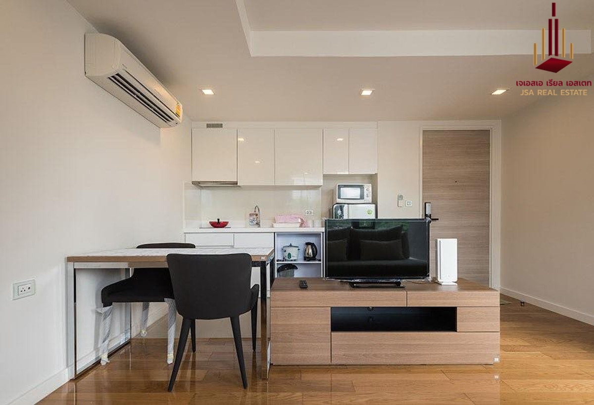 For RentCondoSilom, Saladaeng, Bangrak : ✨ For Rent: Condolette Light Convent Condo ✨ 💰 Only 25,000 THB/month