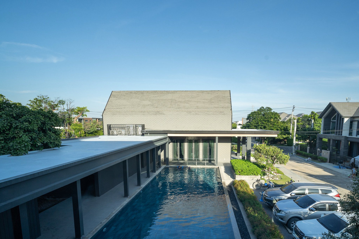 For RentHousePattanakan, Srinakarin : For rent, 56 sq m, 3 bedrooms, 4 bathrooms, 2-story detached house, Bangkok Boulevard Rama 9-2.