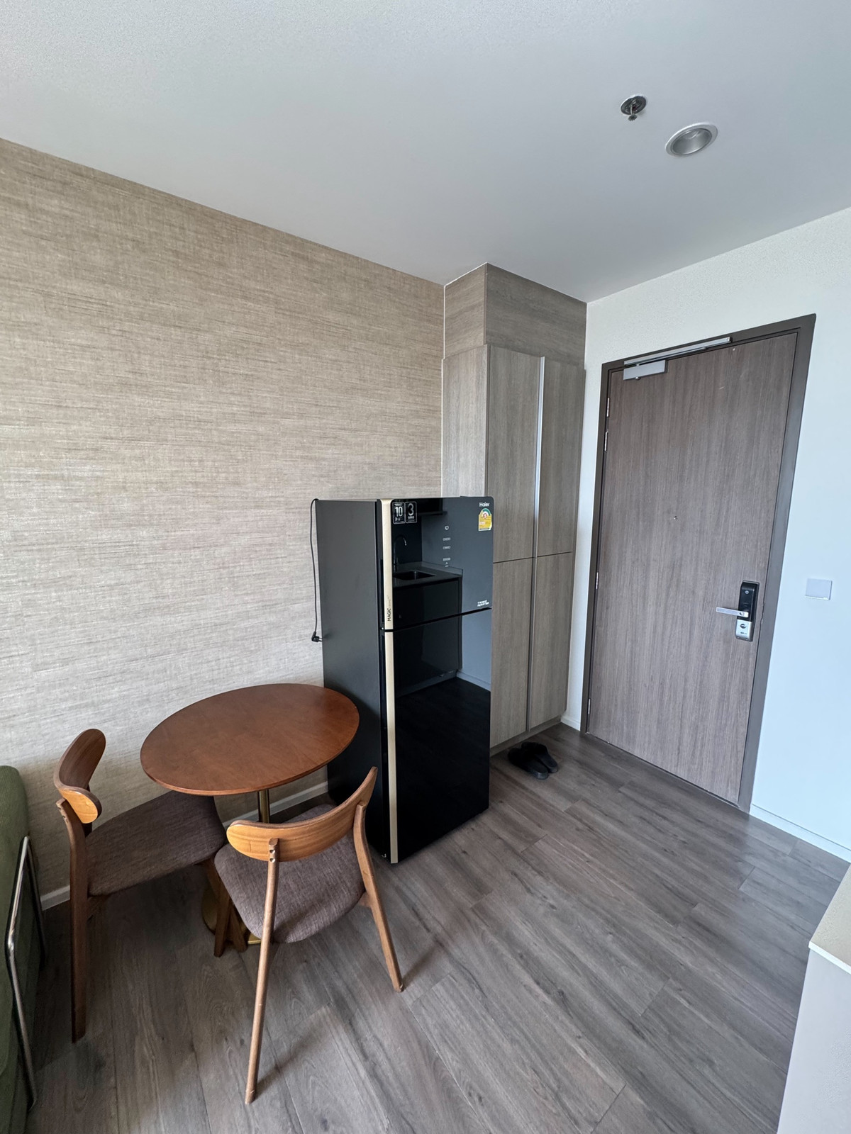 For SaleCondoOnnut, Udomsuk : Whizdom Essence / 1 Bedrooms (FOR SALE), Whizdom Essence / 1 Bedroom (For Sale) BB033