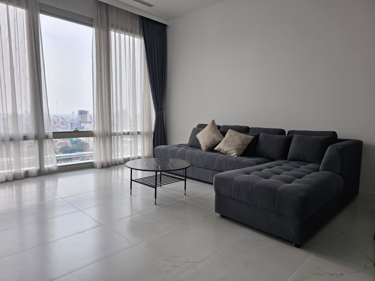 CondoWitthayu, Chidlom, Langsuan, Ploenchit : 185 Rajadamri for rent, 2 bedrooms, 2 bathrooms, area 118 sq m, 90,000 baht. If interested, call Nong 096-2615656. Ready to make an appointment to visit every day. For Rent 185 Rajadamri 2bed 2 bath 118 Sq,m Rental price 90,000 Baht call Nong 096-2615656 