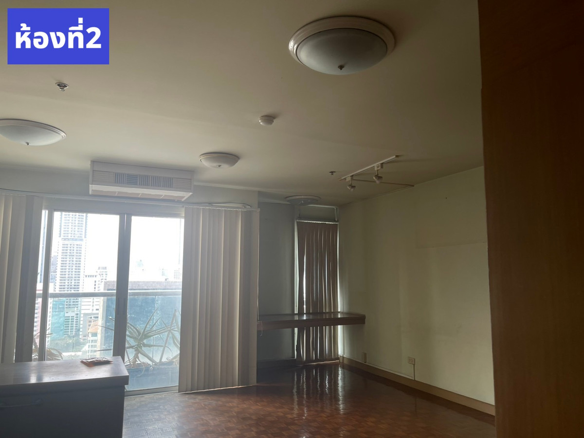 For SaleCondoSilom, Saladaeng, Bangrak : Condo room for sale Silom Suite (Sathorn 12)