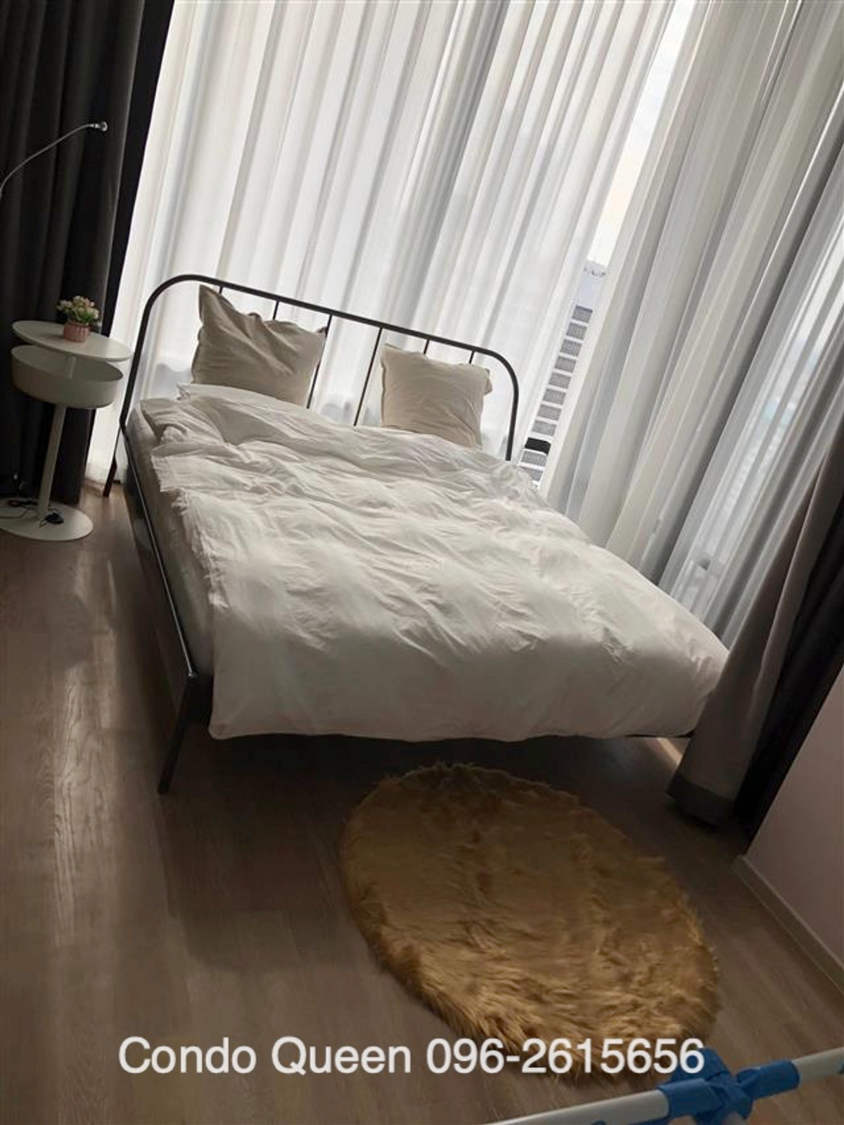 ให้เช่าคอนโดสีลม ศาลาแดง บางรัก : **Ashton Silom 50 Sq,m. Fully Finish @29,000บาท/month call Nong 096-2615656  ห้องกว้างมาก 50 ตรม. 1 นอน 1 น้ำ เฟอร์ครบ พร้อมอยู่   Location : Silom , Chongnonsi  Rental Price : 29,000 Baht/Month  Condominium near MRT, BTS  : Silom , Chong nonsiStation  Co