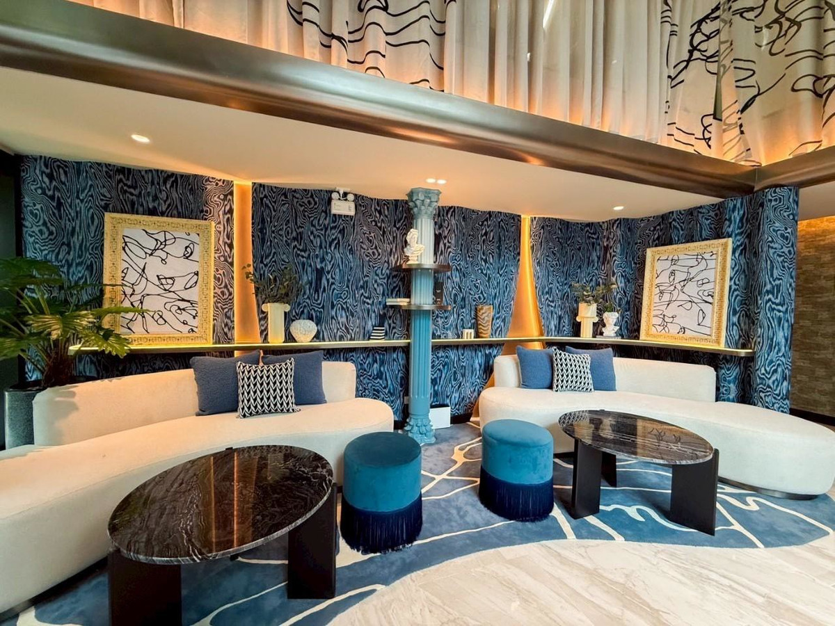 For SaleCondoRayong : 📍𝐀𝐭𝐦𝐨𝐳 𝐂𝐚𝐧𝐯𝐚𝐬 𝐑𝐚𝐲𝐨𝐧𝐠 Starting at 1.69 million* This location is worth living in yourself. Its great for renting out. Installments start at 3,000 baht/month*. 🔥 Reserve only 1,000 baht🔥 within 14–15 Feb. 🚘 Deal for a JAECOO 5 EV*, get a fully furnished roo