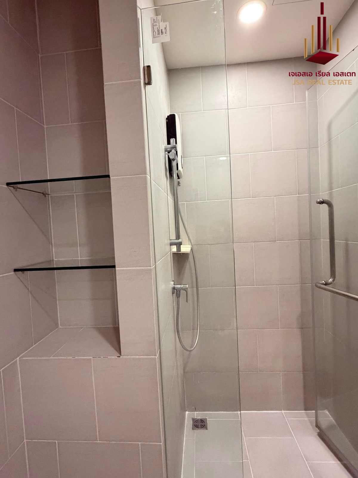 For RentCondoPinklao, Charansanitwong : ✨ For Rent: De LAPIS Charan 81 Condo ✨ 💰 Only 15,000 THB/month