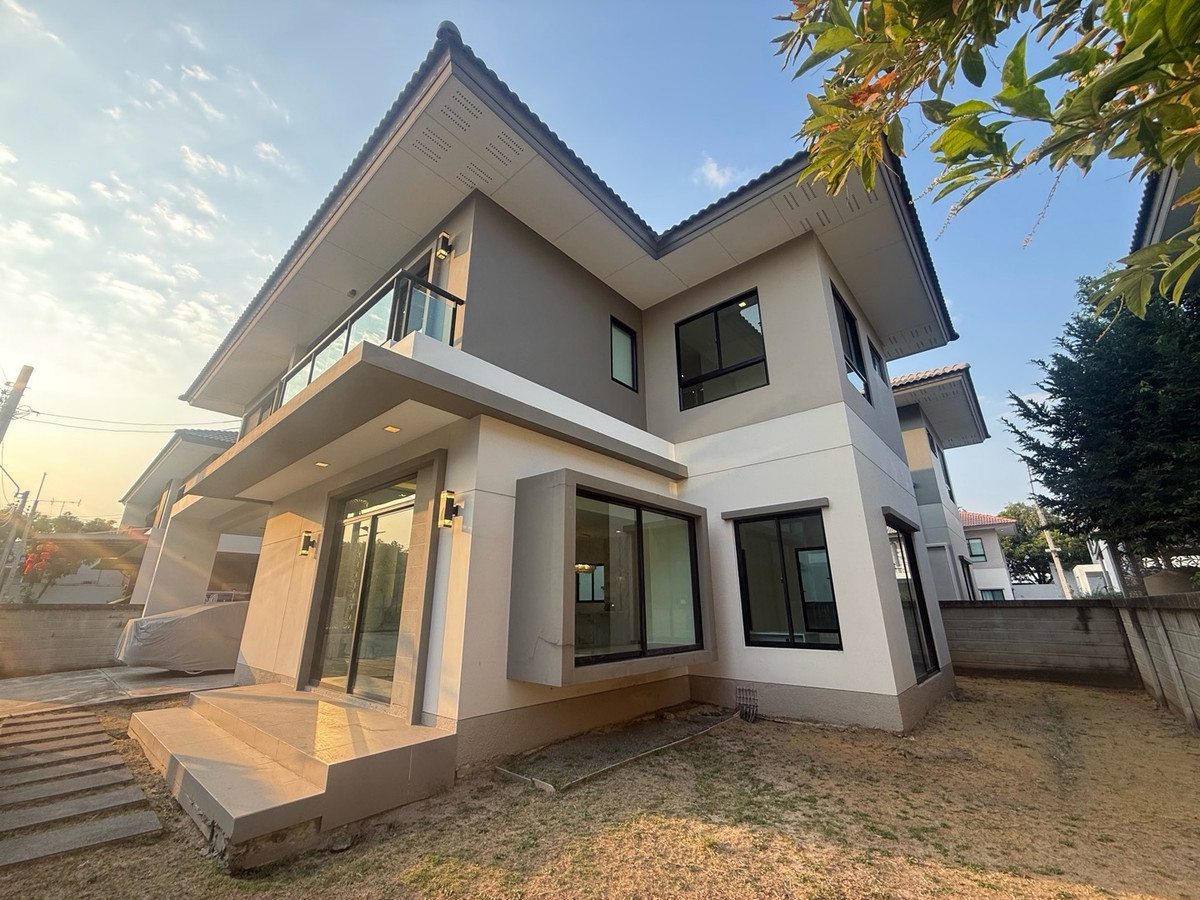 For SaleHouse : บ้านเดี่ยวเลขบ้านมงคล (เลขมังกร)  ในหมู่บ้าน Casa Grand สุขาภิบาล 5 