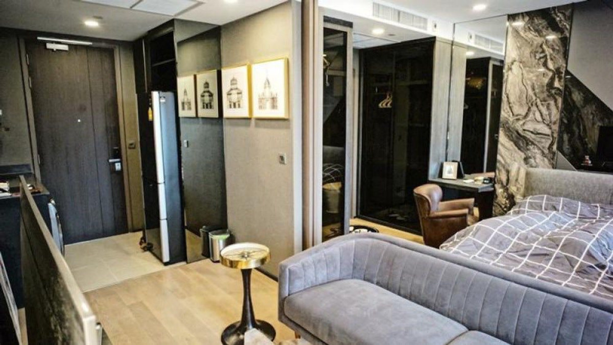 For RentCondoSiam Paragon ,Chulalongkorn,Samyan : Ashton Chula Silom【𝐑𝐄𝐍𝐓】🔥A sophisticated image, sharp lines, and balanced layout.🔥 Contact Line ID: @hacondo