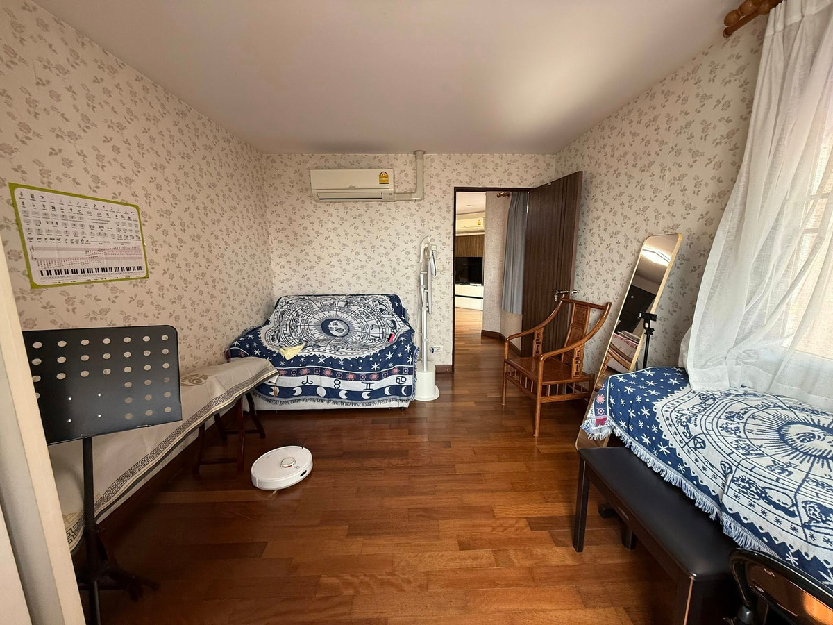 For SaleCondoSathorn, Narathiwat : For sale 2-bedroom condo at Belle Park Residence Narathiwas 24 - Sathorn Bangkok