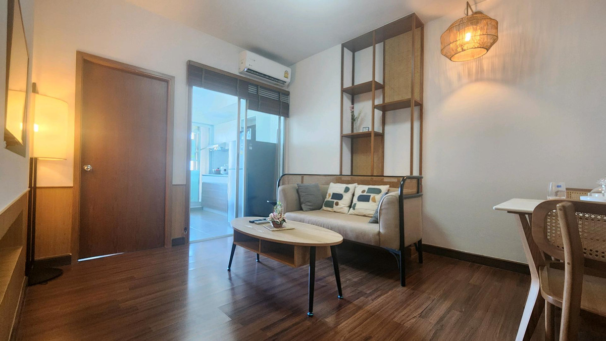 ให้เช่าคอนโดเชียงใหม่ : Supalai Monte 2 | ให้เช่า 1 ห้องนอน ไซต์ใหญ่ วิวสวย เห็นภูเขา และห้องมีโต๊ะทำงาน เอาฟูกมาใส่เพิ่มได้ สะดวกสะบาย เดินถึงเซ็นทรัล เฟส เชียงใหม่