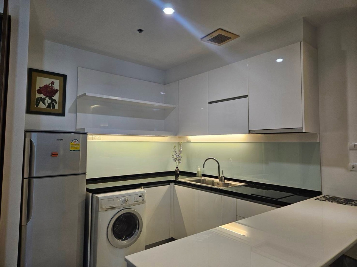 For RentCondoSukhumvit, Asoke, Thonglor : The Crest Sukhumvit 24. for rent - 0816037454