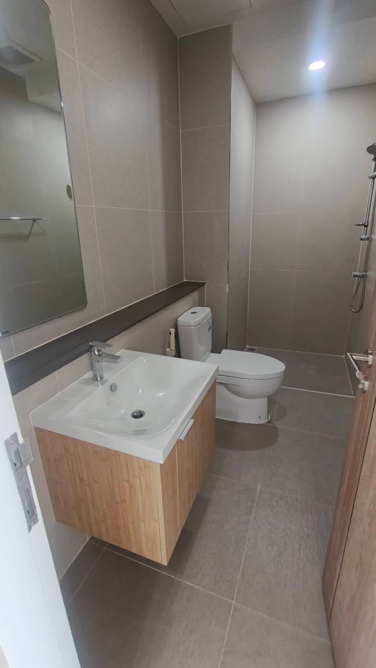 ขายทาวน์โฮมรัชดา ห้วยขวาง : ✨ขายทาวน์เฮาส์3.5ชั้นราคาพิเศษยูนิตสุดท้ายย่านรัชดา32 3ห้องนอน แปลงมุม มีความเป็นส่วนตัว ใกล้รถไฟฟ้า เดินทางสะดวก