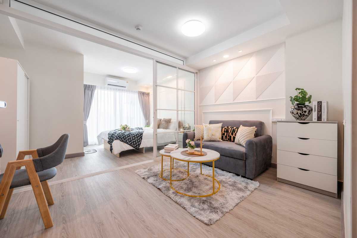 For SaleCondoOnnut, Udomsuk : Prime location! The log 3 - Sukhumvit, fully furnished condo, ready to move in, installment only 5000 baht/month.