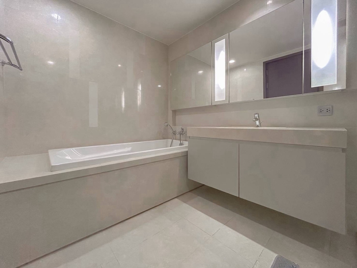 For RentCondoSukhumvit, Asoke, Thonglor : For rent Quattro by Sansiri ☎️ 0912322009