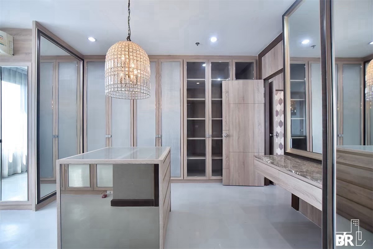 CondoRama9, Petchburi, RCA : For rent and sale Villa Asoke ☎️ 0912322009