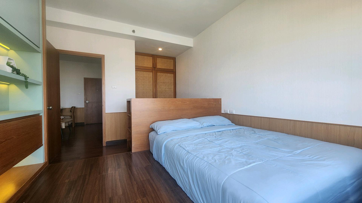 ให้เช่าคอนโดเชียงใหม่ : Supalai Monte 2 | ให้เช่า 1 ห้องนอน ไซต์ใหญ่ วิวสวย เห็นภูเขา และห้องมีโต๊ะทำงาน เอาฟูกมาใส่เพิ่มได้ สะดวกสะบาย เดินถึงเซ็นทรัล เฟส เชียงใหม่