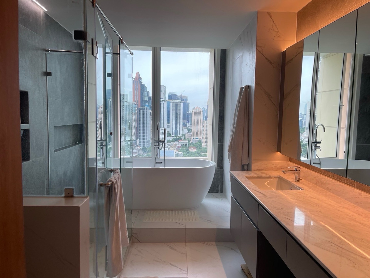 For RentCondoSathorn, Narathiwat : The Empire Place- 0816037454