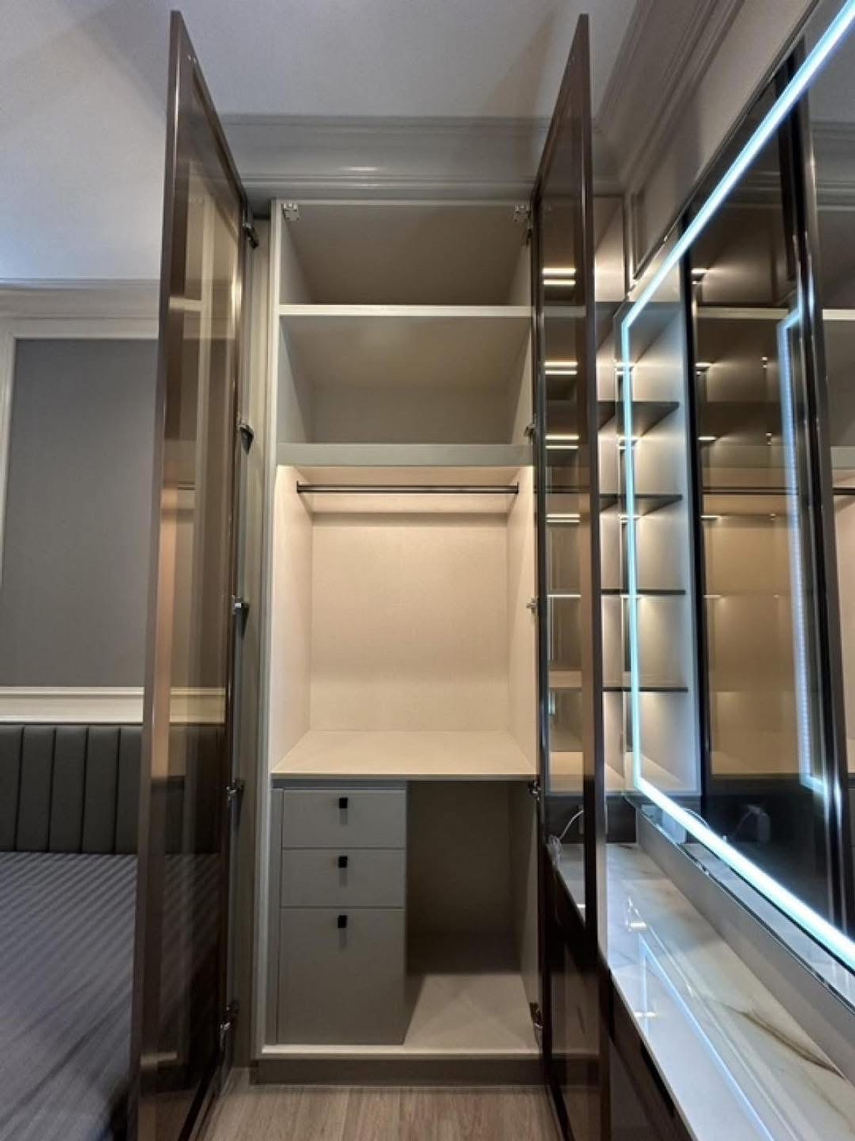 ให้เช่าคอนโดสาทร นราธิวาส : 🔥 FOR RENT: RHYTHM Charoenkrung Pavillion (ตรงข้าม Shrewsbury)