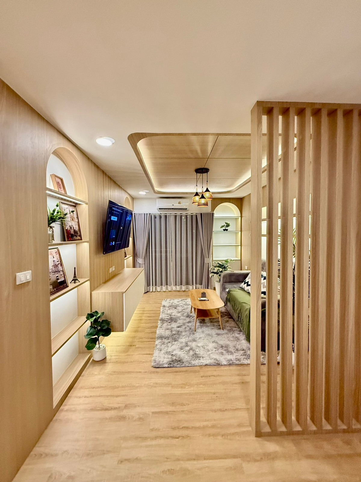 ขายคอนโดรามคำแหง หัวหมาก : จองวันนี้โอนฟรี คอนโดบดินทร์สวีทโฮมตกแต่งพร้อมอยู่