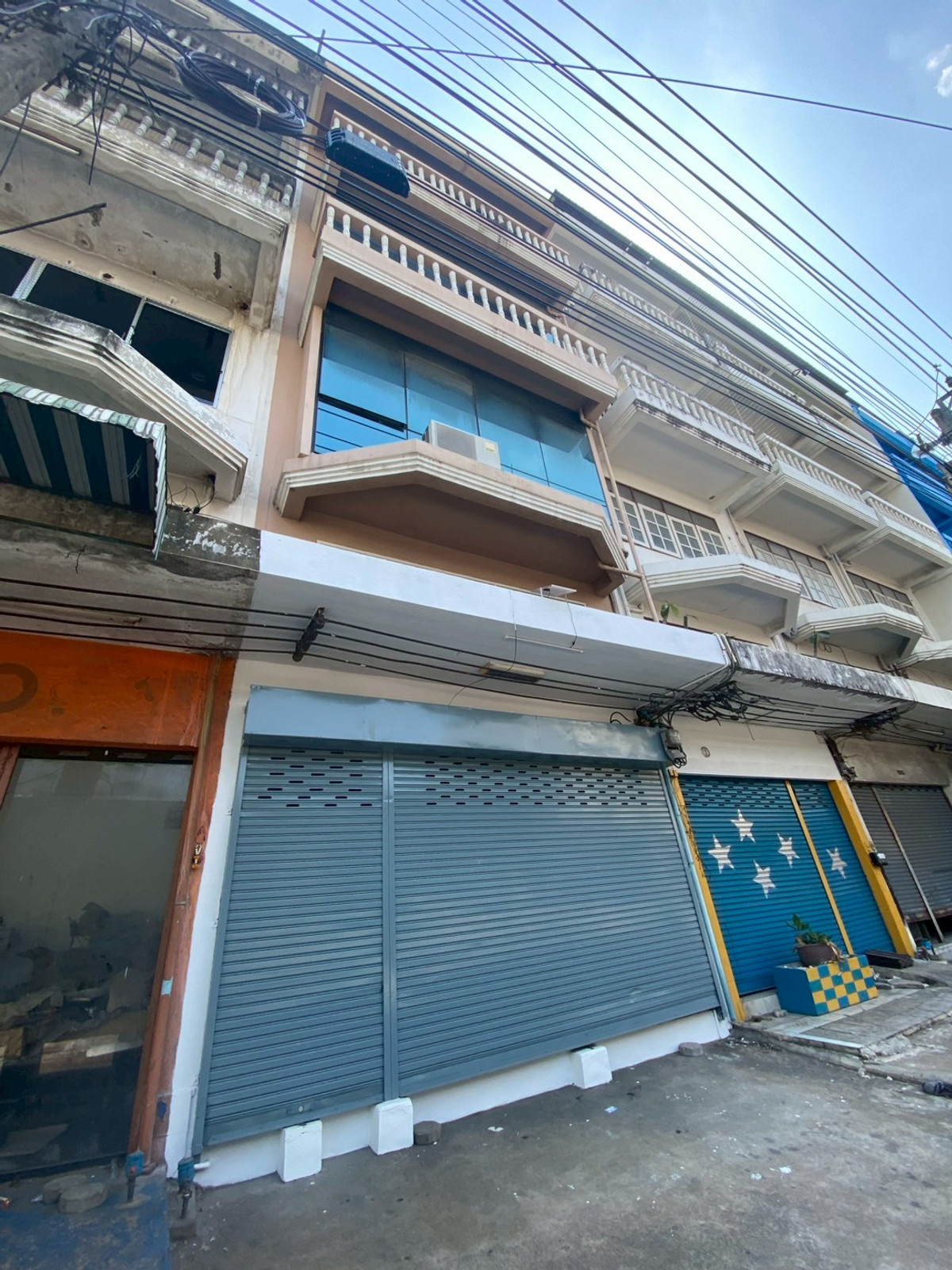 For RentShop HouseChokchai 4, Ladprao 71, Ladprao 48, : For rent! Commercial building, 4.5 floors, prime location in the heart of Satri Witthaya 2 - Lat Phrao.