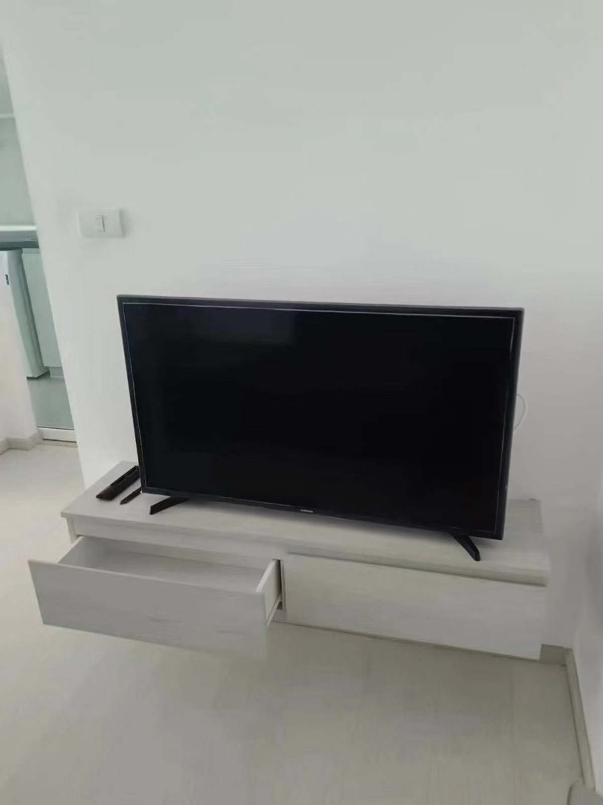 For SaleCondoSamut Prakan,Samrong : Owner Post Price lower than market 
 Condo for sale Aspire Erawan