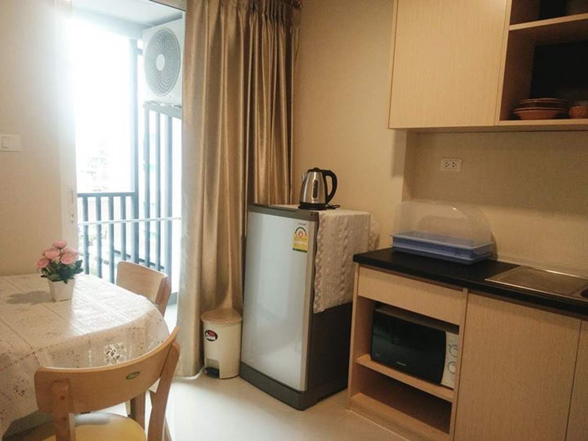 ให้เช่าคอนโดวิภาวดี ดอนเมือง หลักสี่ : ให้เช่า JW Condo ดอนเมือง เฟอร์นิเจอร์ครบ เดินทางสะดวก ใกล้สนามบินดอนเมืองแค่ 10 นาที