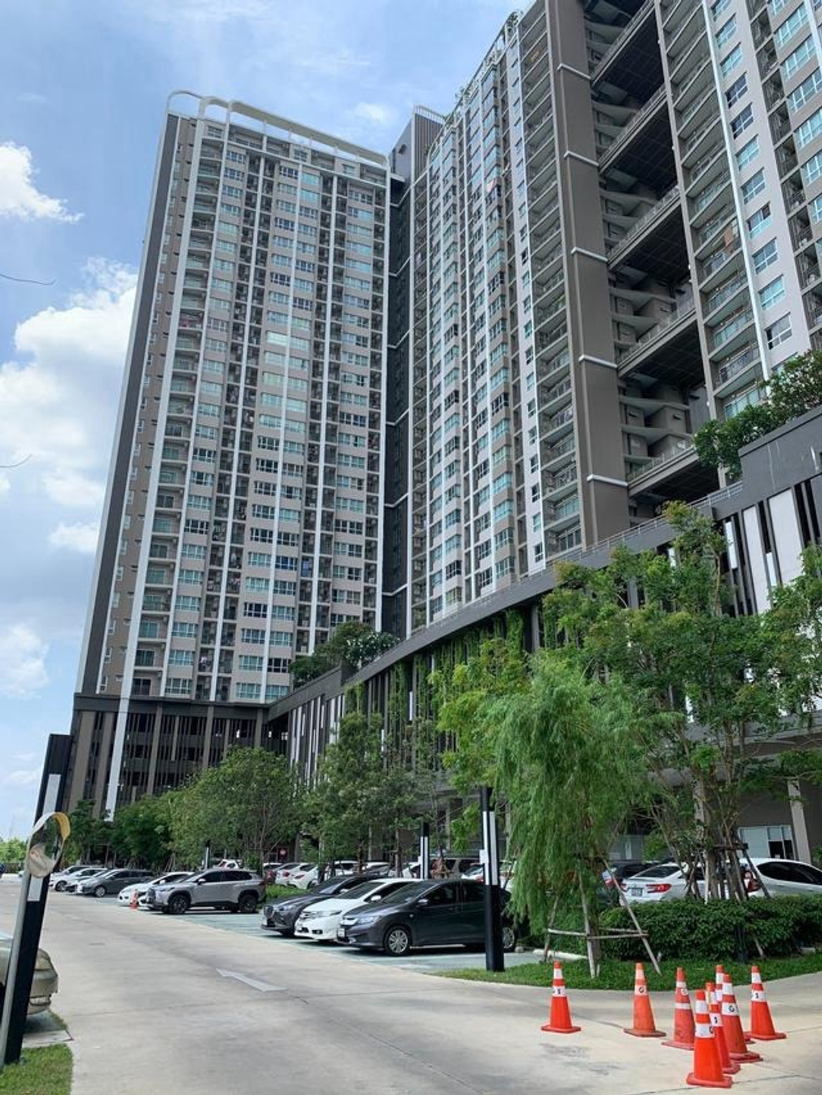 ให้เช่าคอนโดพระราม 9 เพชรบุรีตัดใหม่ RCA : ✨SUPALAI Verandaพระราม9 ให้เช่า 38.5sq.m.ตึกAชั้น14 พร้อมอยู่✨