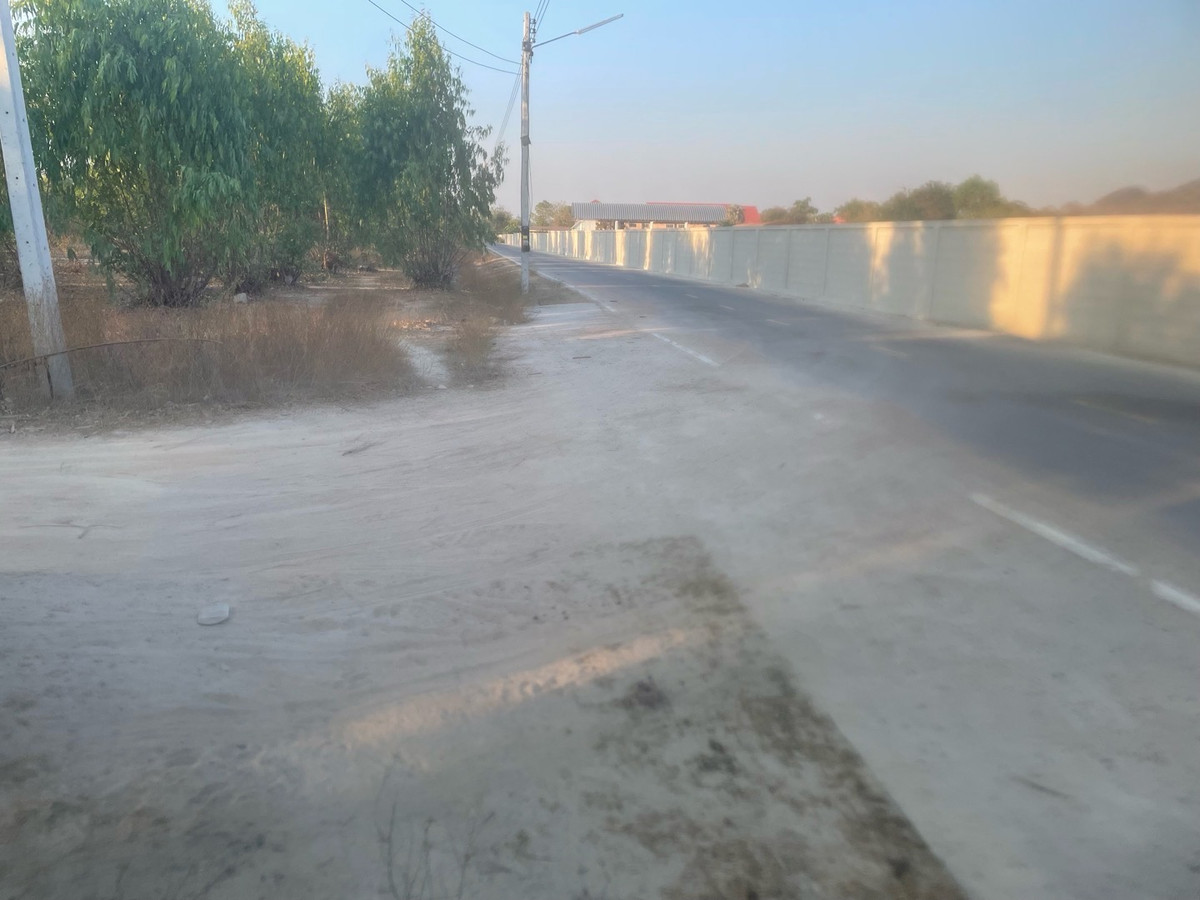 ขายที่ดินชะอำ เพชรบุรี : ที่ดิน อยู่ชะอำ เพชรบุรี 9 ไร่