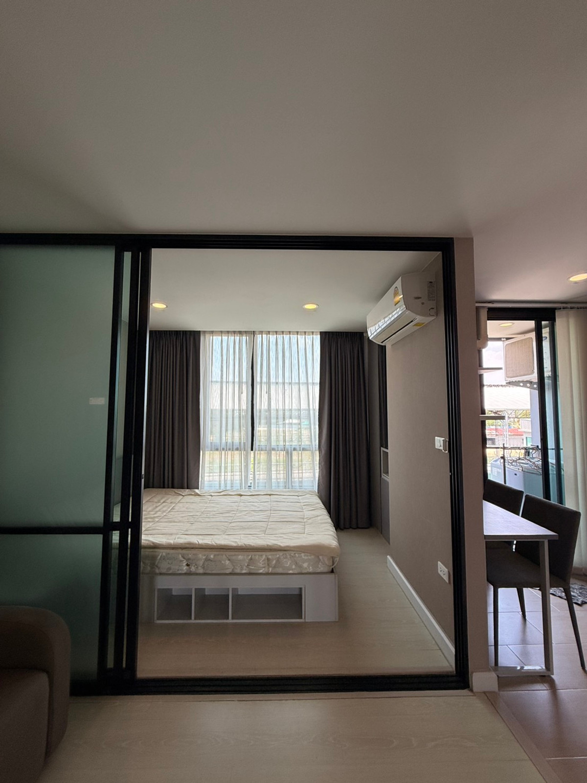 ให้เช่าคอนโดนวมินทร์ รามอินทรา : ให้เช่าคอนโด เดอะคิวบ์ สเตชั่น รามอินทรา 109 ห้องใหญ่ พร้อมเครื่องใช้ไฟฟ้าเฟอร์นิเจอร์