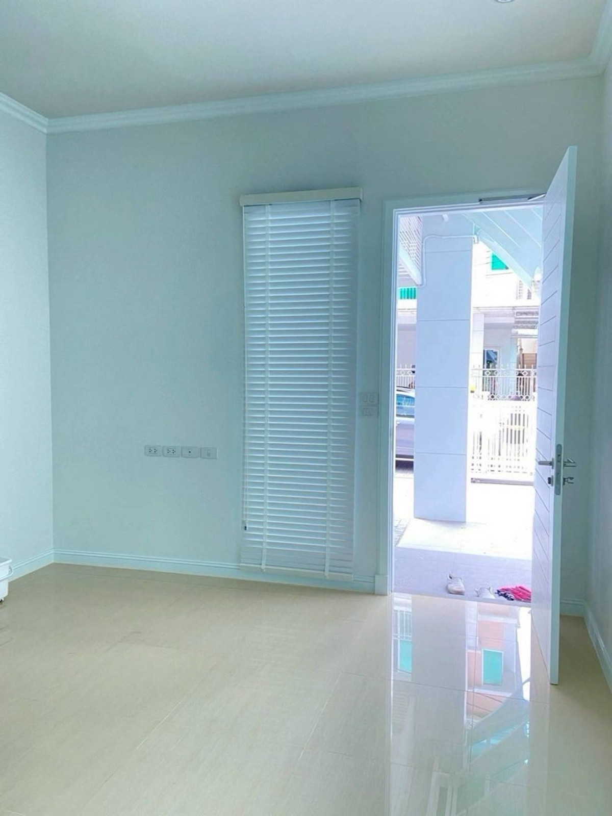 ให้เช่าโฮมออฟฟิศรัชดา ห้วยขวาง : 🌟บ้านหมู่บ้านเกศินีวิลล์ ถ.ประชาอุทิศ ห้วยขวาง ติดกับโรงเรียนนานาชาติKIS รีโนเวทใหม่ ให้เช่า🌟