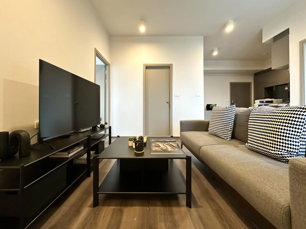 ให้เช่าคอนโดพระราม 9 เพชรบุรีตัดใหม่ RCA : คอนโดให้เช่า ไอดีโอ พระราม 9-อโศก