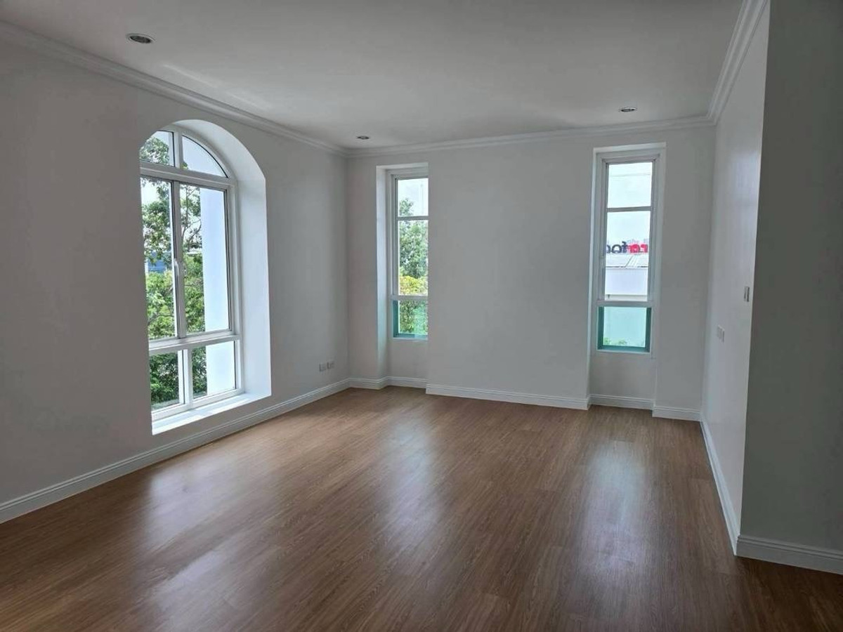 ให้เช่าโฮมออฟฟิศรัชดา ห้วยขวาง : 🌟บ้านหมู่บ้านเกศินีวิลล์ ถ.ประชาอุทิศ ห้วยขวาง ติดกับโรงเรียนนานาชาติKIS รีโนเวทใหม่ ให้เช่า🌟