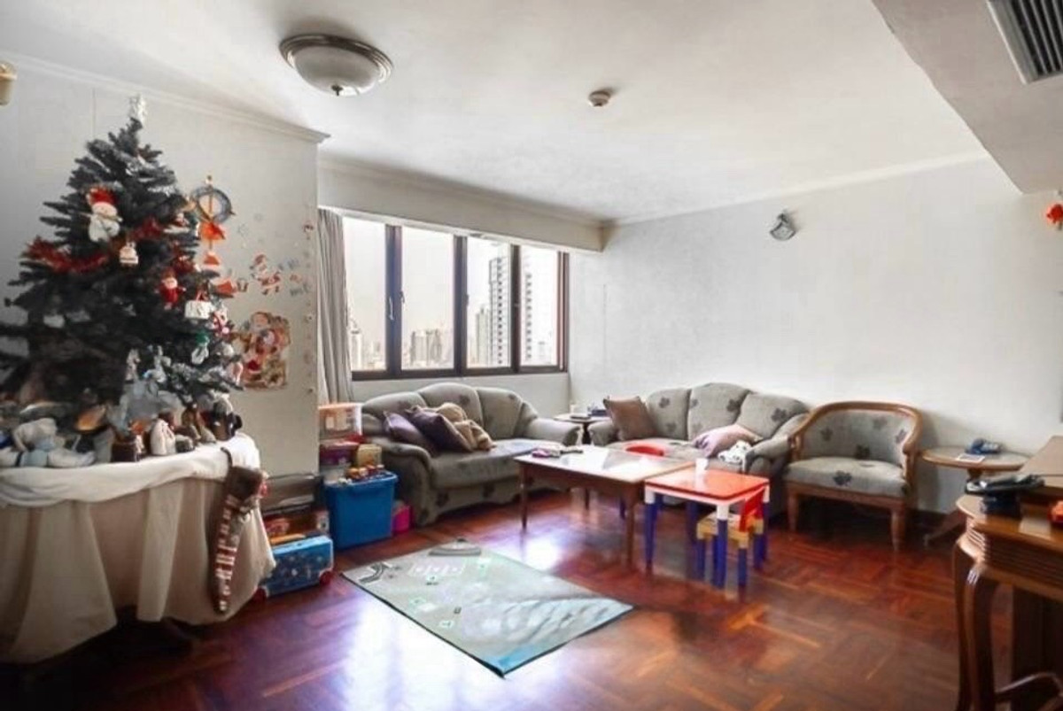 For SaleCondoNana, North Nana,Sukhumvit13, Soi Nana : Omni Tower for sale ☎️ 0912322009