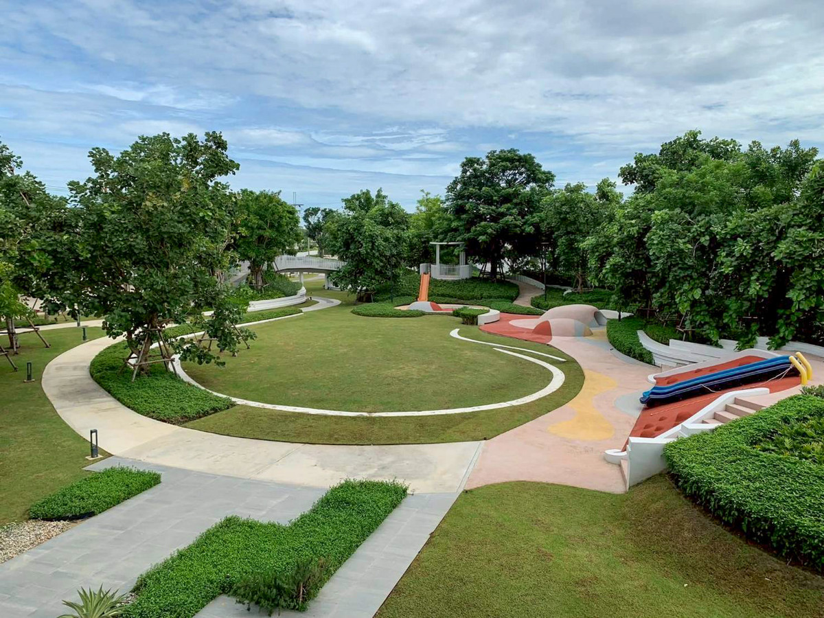 ให้เช่าบ้านสมุทรปราการ สำโรง : ให้เช่าบ้านเดี่ยว Mantana Bangna Km.15 แบบ Premier ติดสโมสร พร้อมอยู่ Please call: 062-496-6454