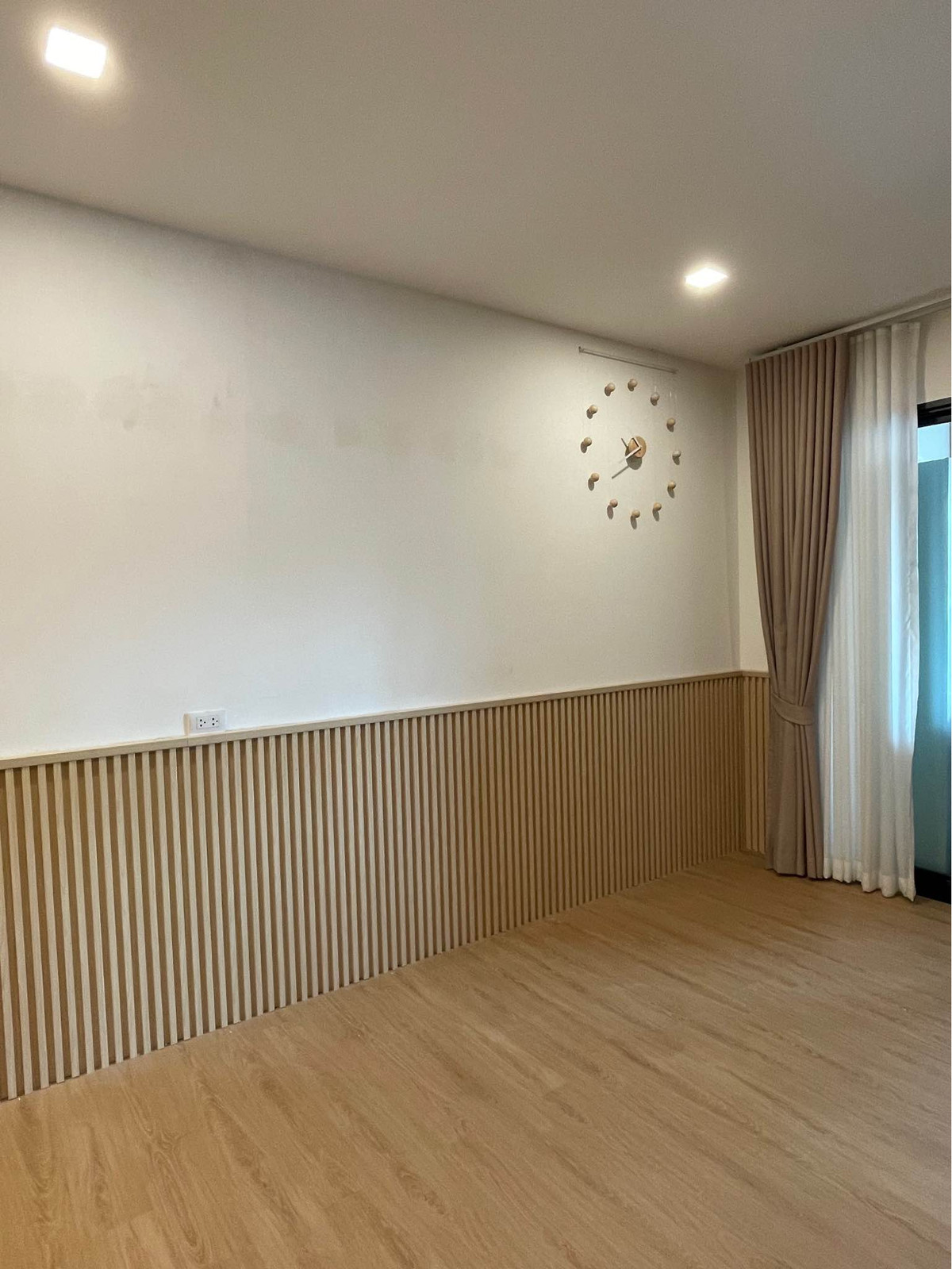 For SaleTownhomePattanakan, Srinakarin : Patio Srinakarin - Rama 9 / 3 Bedrooms (SALE WITH TENENT), Patio Srinakarin - Rama 9 / 3 Bedrooms (SALE WITH TENENT) BZD134