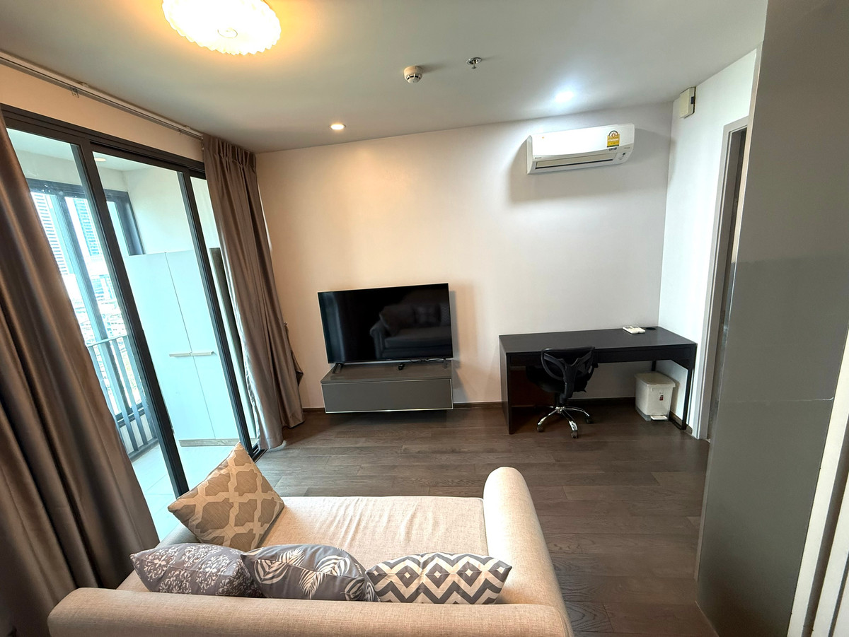 ให้เช่าคอนโดราชเทวี พญาไท :  IDEO Q Siam - Ratchathewi 40 ตร.ม ชั้น 10 (one bedroom)เดินไปพารากอน400เมตร BTSพญาไท  ★Private Lift ไอดีโอ คิว สยาม - ราชเทวี