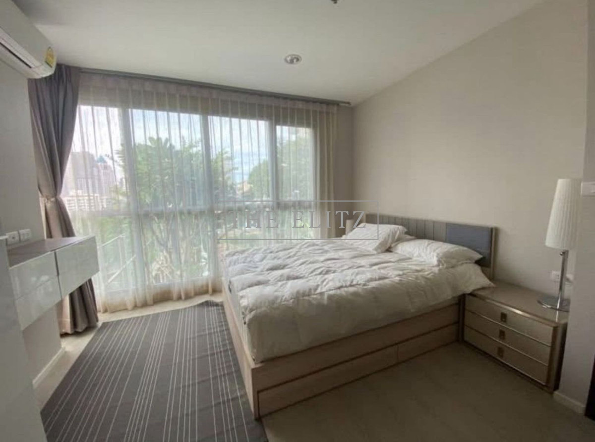 For SaleCondoSathorn, Narathiwat : ✨The best of Exclusive ✨Corner room RHYTHM Sathorn-Narathiwat The wall isnt attached to anyone (on one side). Stay comfortable like being at home. 🎉