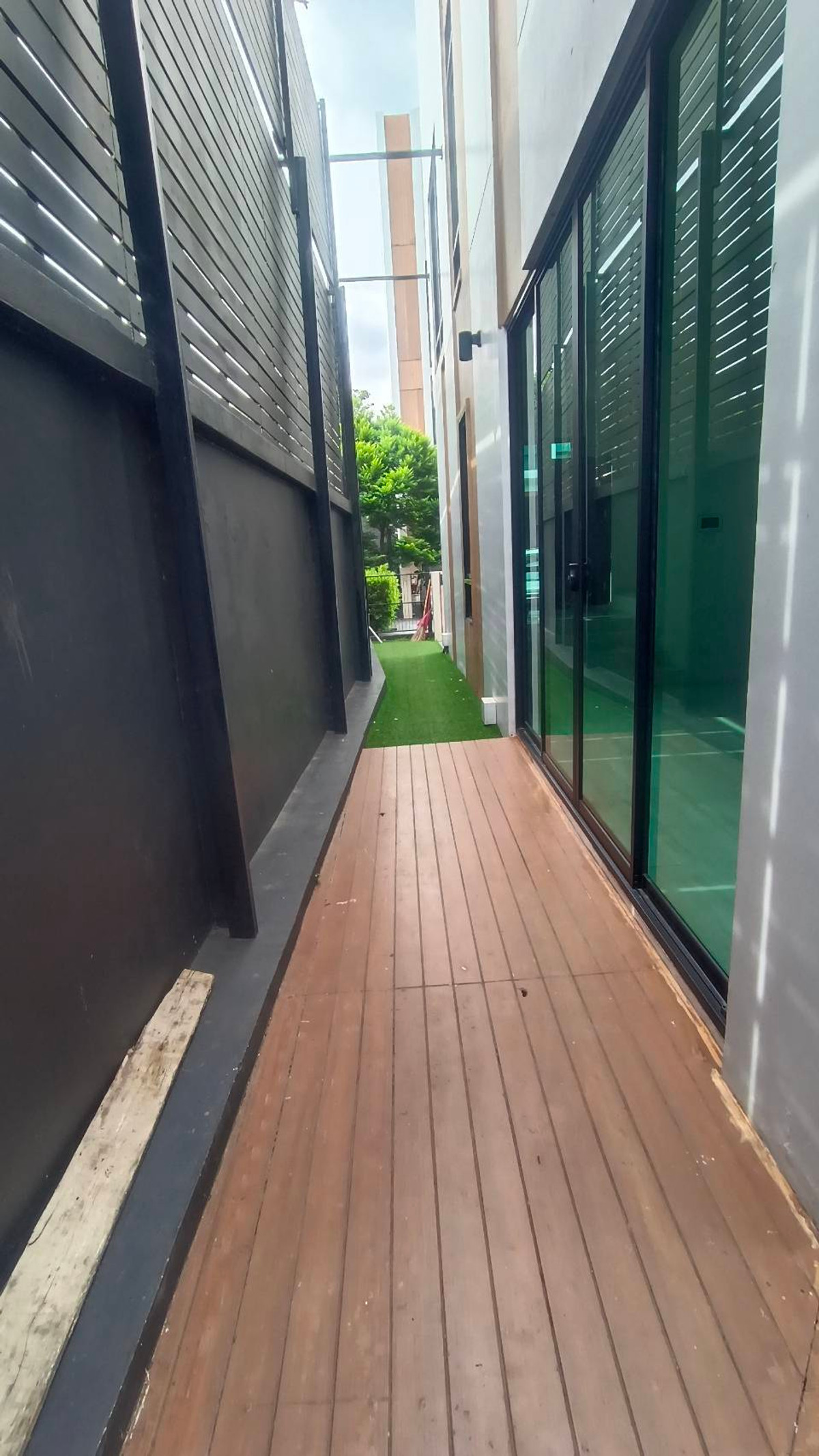 ขายทาวน์โฮมรัชดา ห้วยขวาง : ✨ขายทาวน์เฮาส์3.5ชั้นราคาพิเศษยูนิตสุดท้ายย่านรัชดา32 3ห้องนอน แปลงมุม มีความเป็นส่วนตัว ใกล้รถไฟฟ้า เดินทางสะดวก