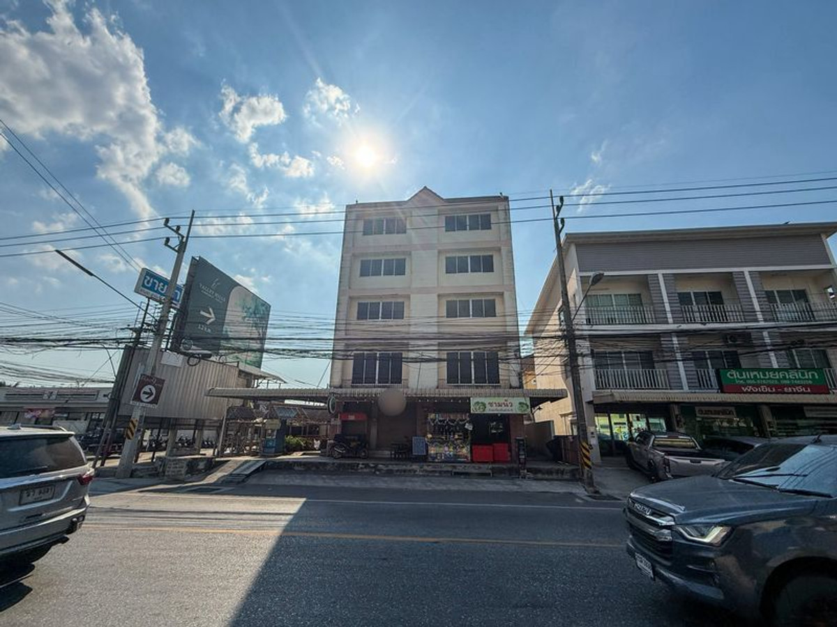 ขายอาคารพาณิชย์ศรีราชา แหลมฉบัง บ้านบึง : ขายตึกแถวศรีราชา 2 คูหา ถนนเก้ากิโล อาคารพาณิชย์หัวมุม 5 ชั้น ตึกหัวมุม