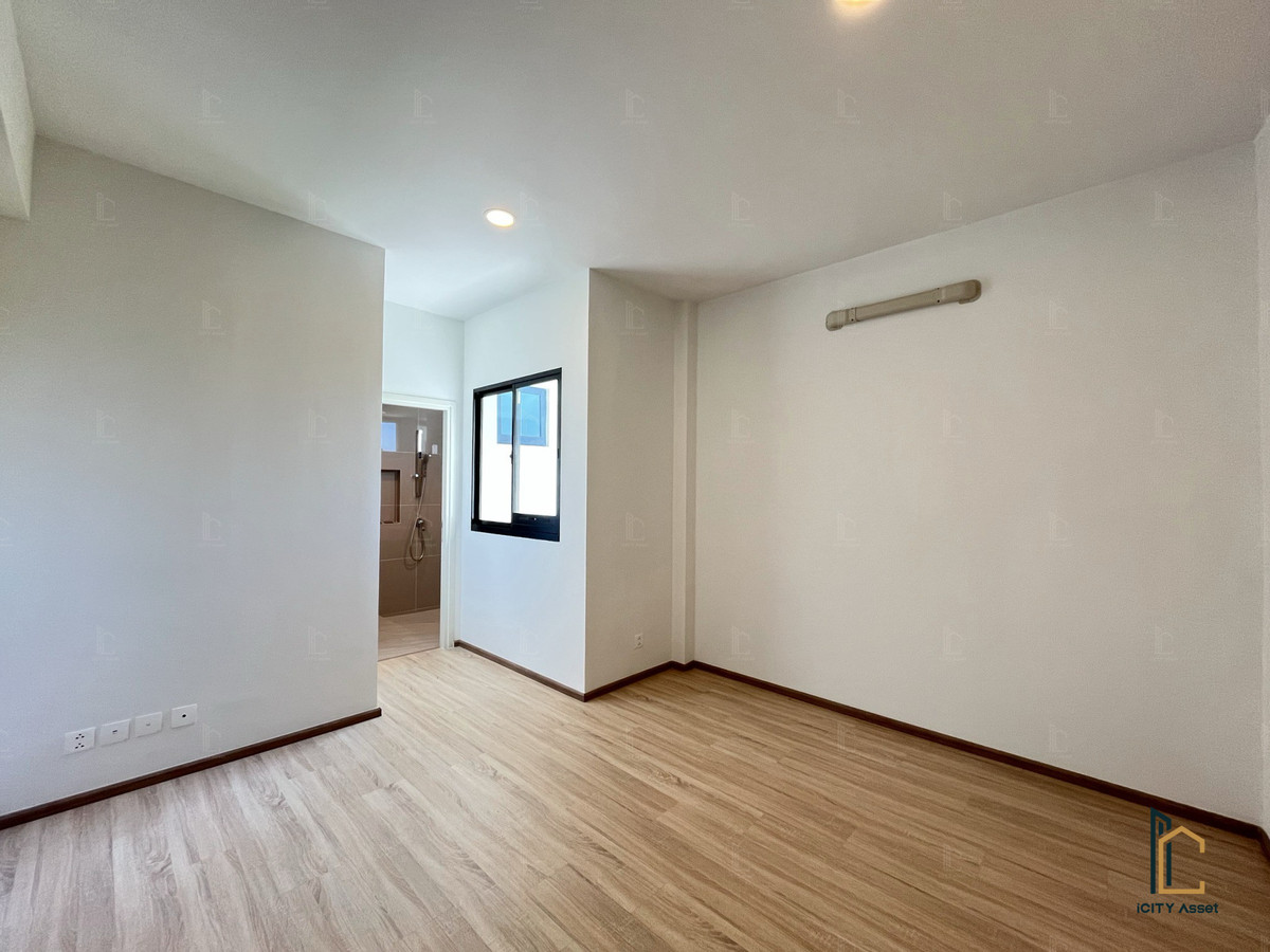 For SaleTownhomePattanakan, Srinakarin : 🔥🔥Best price!! 3b4b 9.5mb - Nirvana Define Krungthep Kreetha 📞Call 090 919 9898