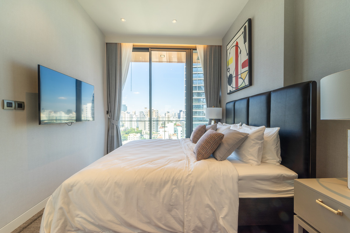 For RentCondoSukhumvit, Asoke, Thonglor : 🔥 Rare Item for rent! KHUN BY YOO, a world-class luxury condo. In the heart of Thonglor 🥂✨