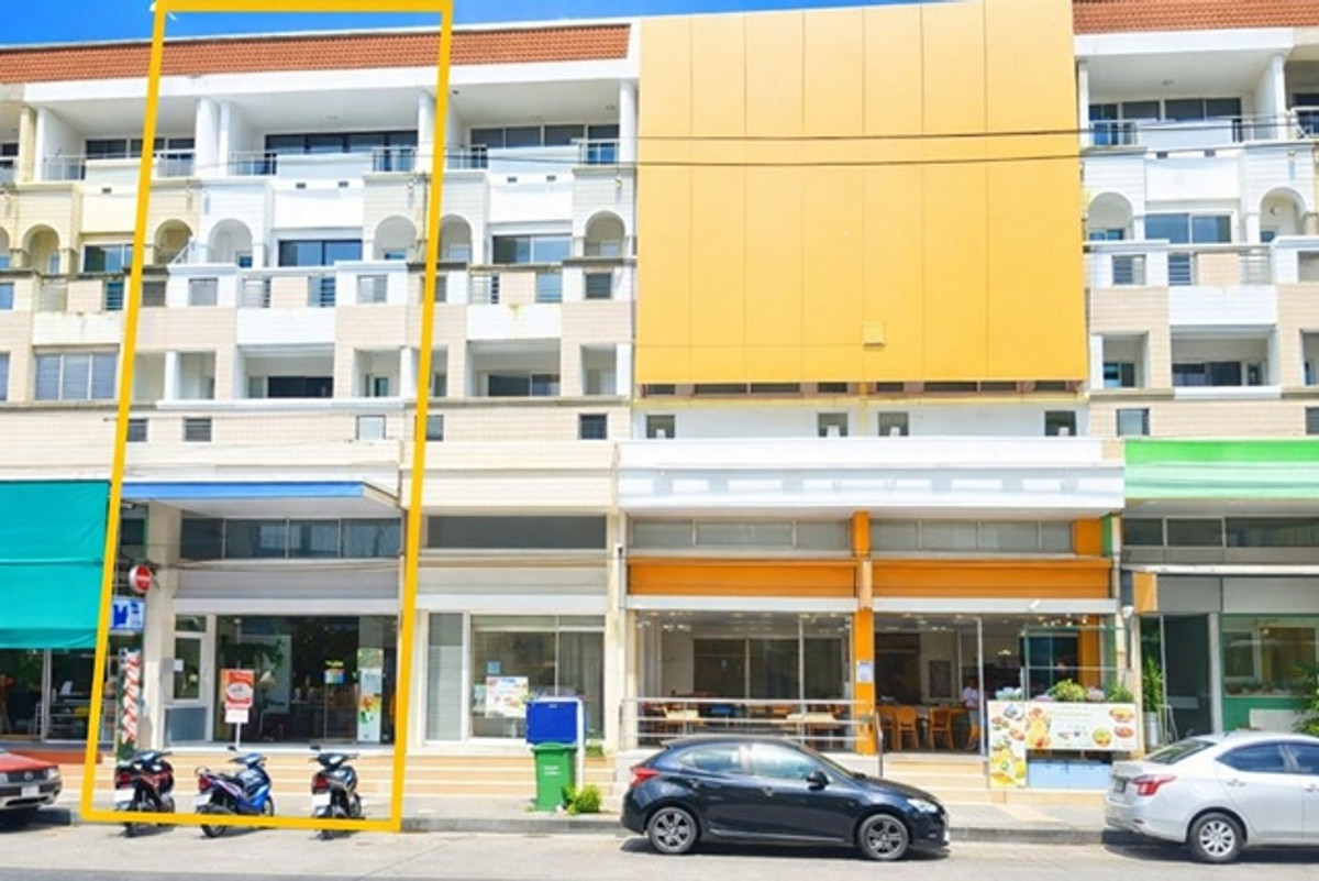 For RentShop HouseRattanathibet, Sanambinna : MRT Chaengwattana PakKret28 Impact Arena 1km.Bond Street 5bed commercial building for rent MuangThon