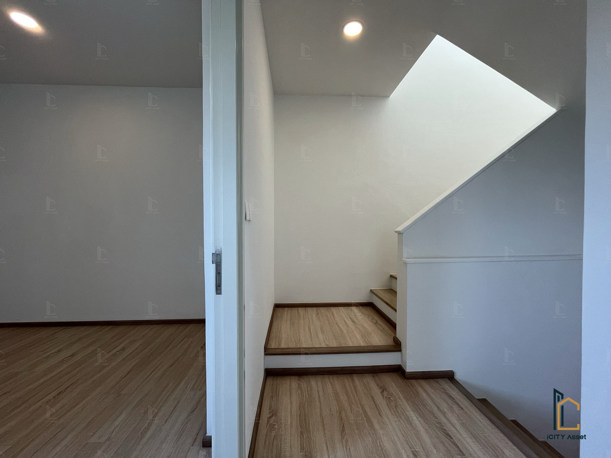 For SaleTownhomePattanakan, Srinakarin : 🔥🔥Best price!! 3b4b 9.5mb - Nirvana Define Krungthep Kreetha 📞Call 090 919 9898