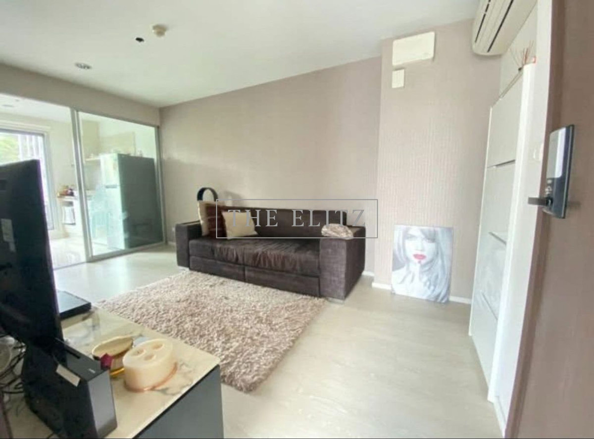 For SaleCondoSathorn, Narathiwat : ✨The best of Exclusive ✨Corner room RHYTHM Sathorn-Narathiwat The wall isnt attached to anyone (on one side). Stay comfortable like being at home. 🎉