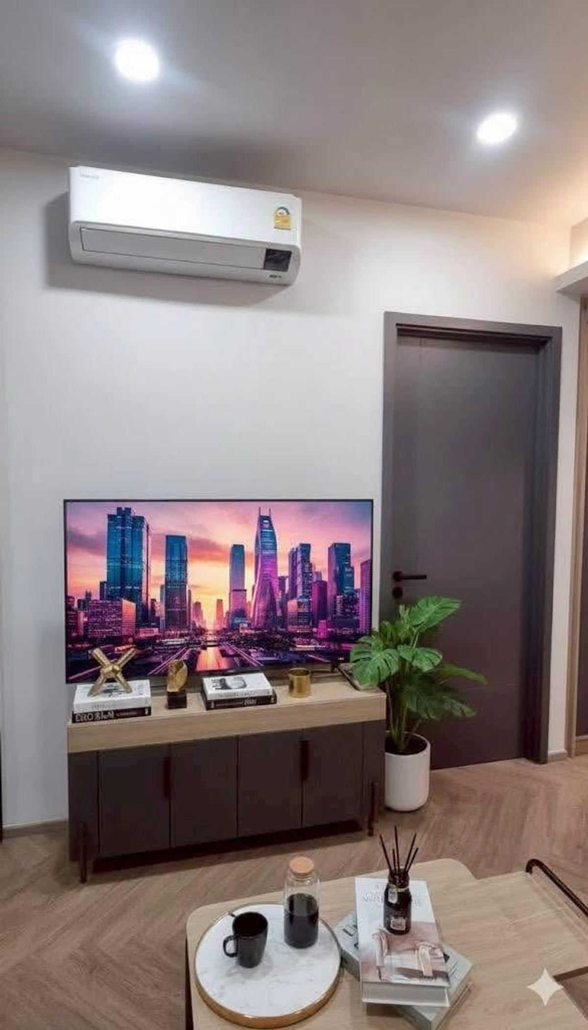 ให้เช่าคอนโดสยาม จุฬา สามย่าน : Chapter Chula - Samyan / 1 Bedroom (FOR RENT), แชปเตอร์ จุฬา - สามย่าน  / 1 ห้องนอน (เช่า) BL016