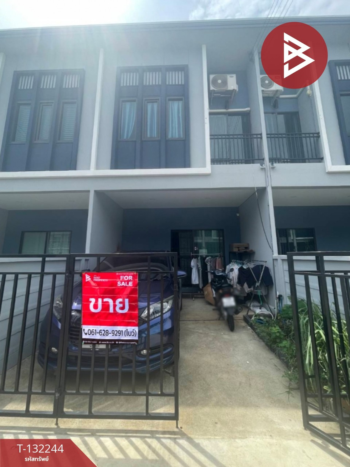 For SaleTownhomePathum Thani,Rangsit, Thammasat : Urgent sale townhouse, Phuri Village, Sam Khok-Pathum Thani. Ready to move in