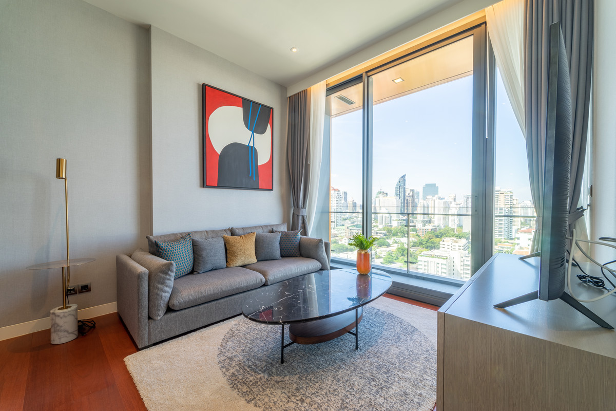 For RentCondoSukhumvit, Asoke, Thonglor : 🔥 Rare Item for rent! KHUN BY YOO, a world-class luxury condo. In the heart of Thonglor 🥂✨